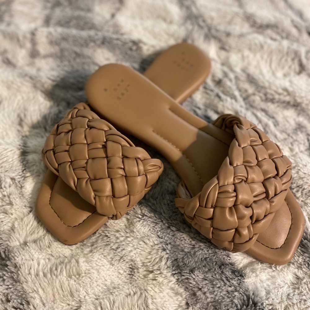 A New Day tan sandals